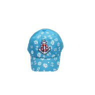 Детска шапка с козирка в светлосиньо с котвичка