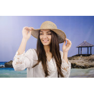 Дамска Плетена Капела 