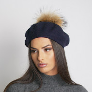 Дамска зимна барета тъмносиня естествен помпон