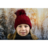 Детска зимна шапка за момичета в бордо