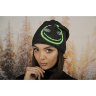 Дамска зимна шапка с емотикон в тъмносиво и зелено Дамска зимна шапка с емотикон в тъмносиво и зелено