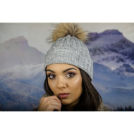 Дамска плетена зимна шапка сива