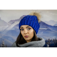 Дамска шапка с перли и камъчета естествен пух в синьо Дамска шапка с перли и камъчета естествен пух в синьо