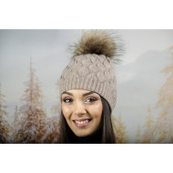 Зимна дамска шапка ангора в светлокафяво