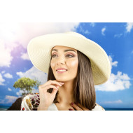 Дамска капела с панделка цвете в цвят крем