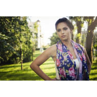 Дамски летен шал с божури на тъмнолилав фон