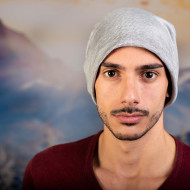 Скейтърска шапка виснала светлосива