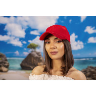 Червена изчистена  шапка с козирка памук