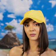 Жълта изчистена  шапка с козирка 