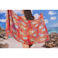 Ефирен плажен шал в червено на цветя Ефирен плажен шал в червено на цветя