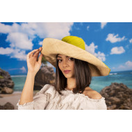 Зелена капела с голяма периферия