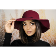 Дамска зимна капела голяма периферия бордо