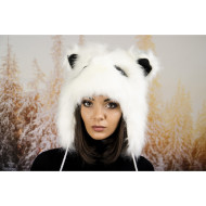 Бяла зимна шапка анимал с очички