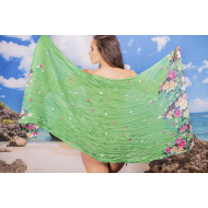 Ефирен плажен шал в зелено на цветя