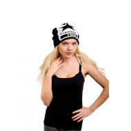 Скейтърска шапка виснала черна звезда